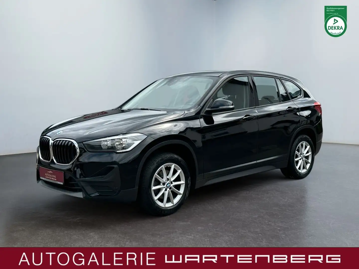 BMW X1 sDrive 18d Advantage/NAVI/CAM/ACC/WINTERPAKET Negro - 1