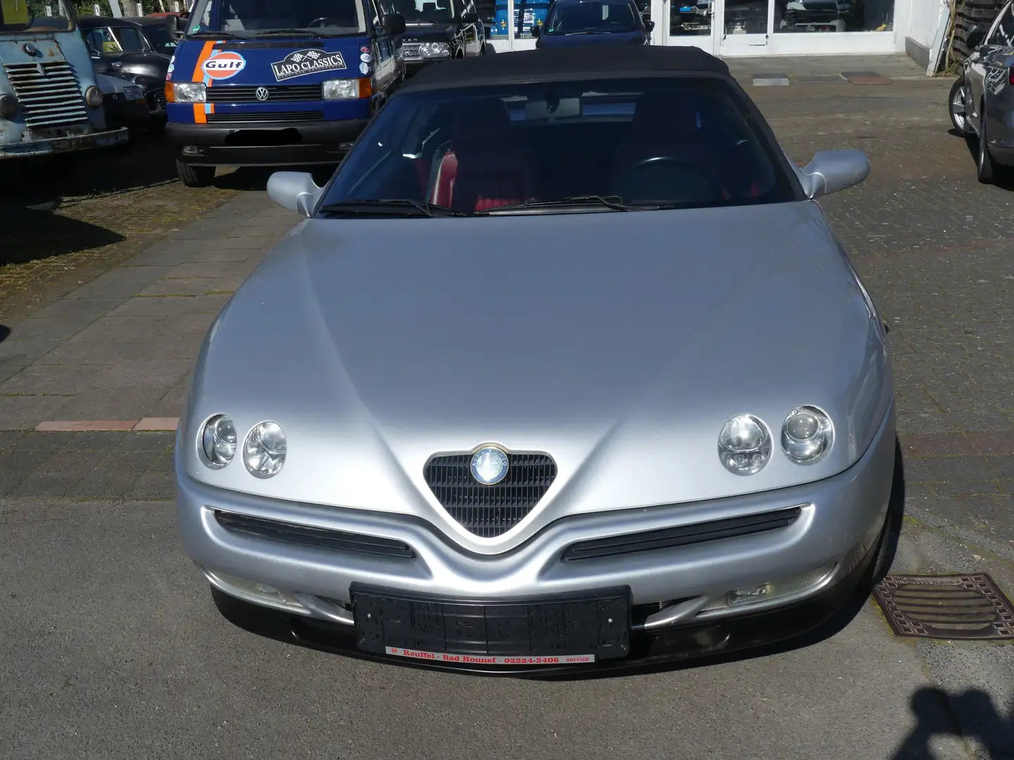 Alfa Romeo Spider 2.0 16V Twin Spark Silber - 2