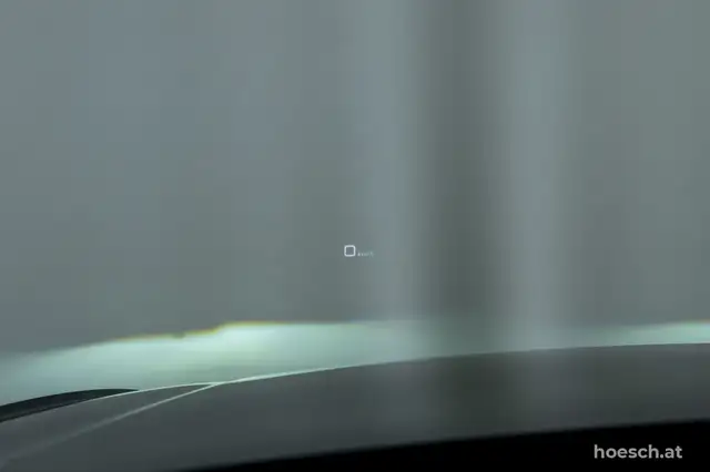 Audi Q5 view 13