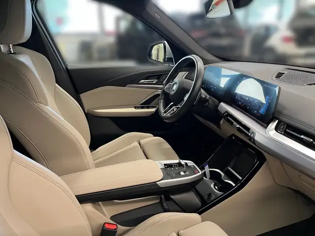 BMW X1 view 12