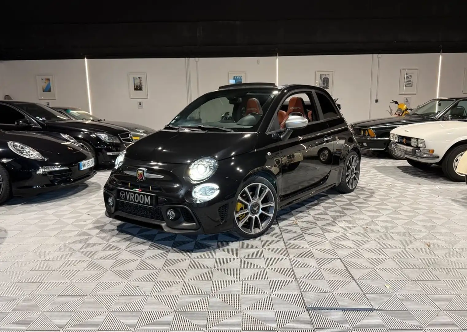 Abarth 500 ii c 595 1.4 turbo 16v t-jet 165 bvm5 turismo Schwarz - 1