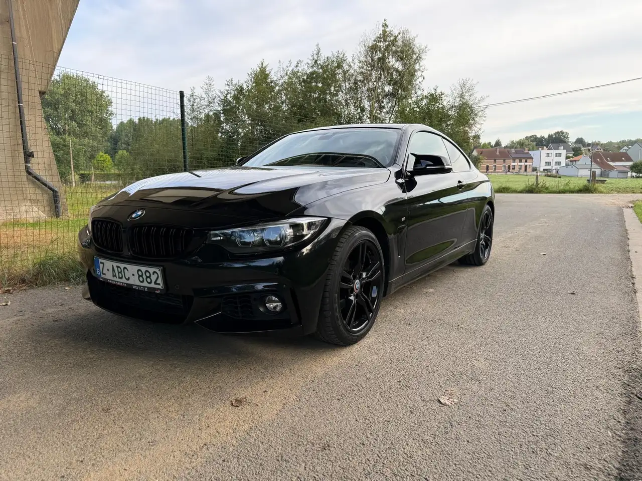 BMW 418