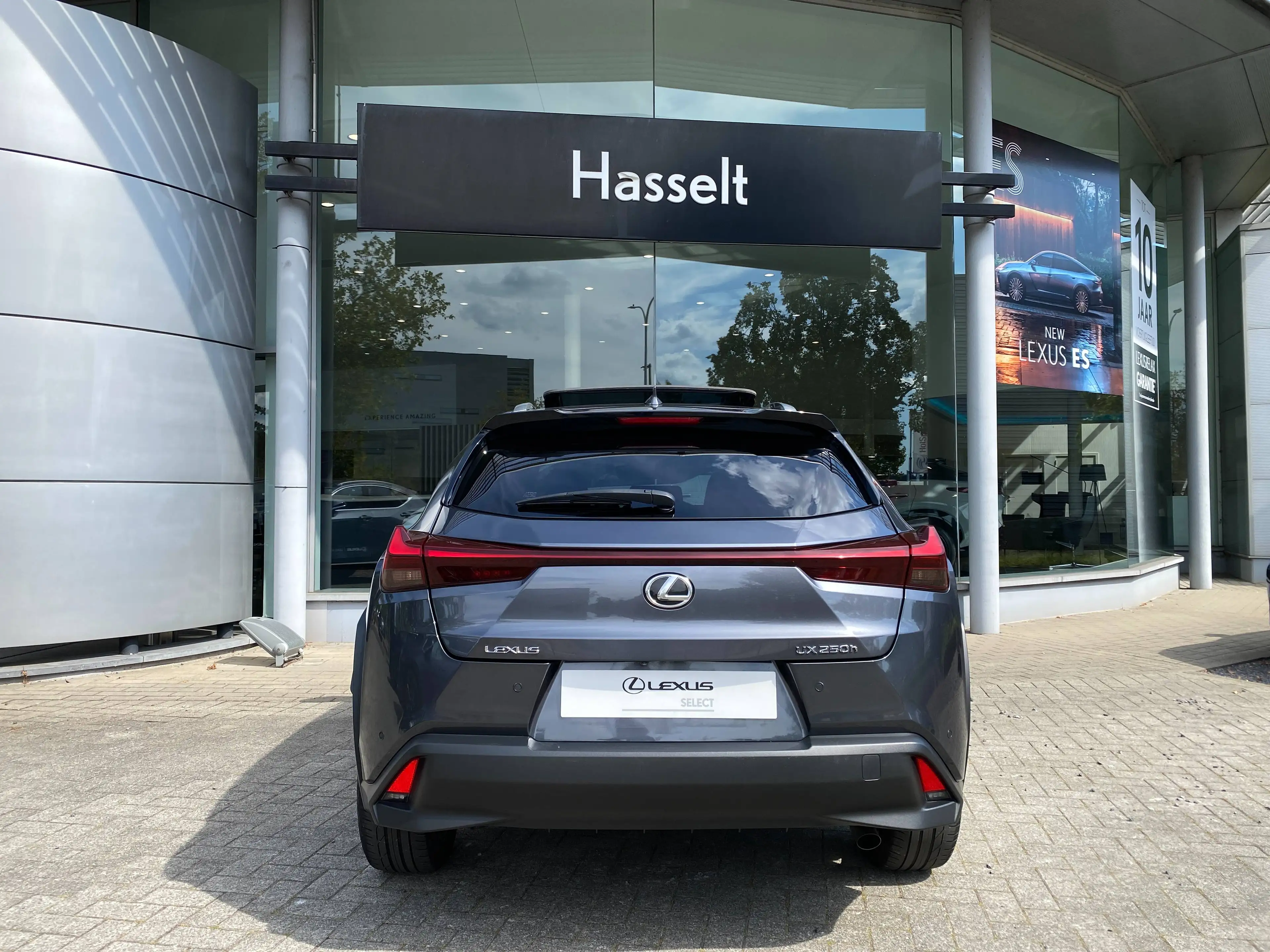 Lexus UX 250h UX 250h 2.0i FWD Executive Line — photo 5