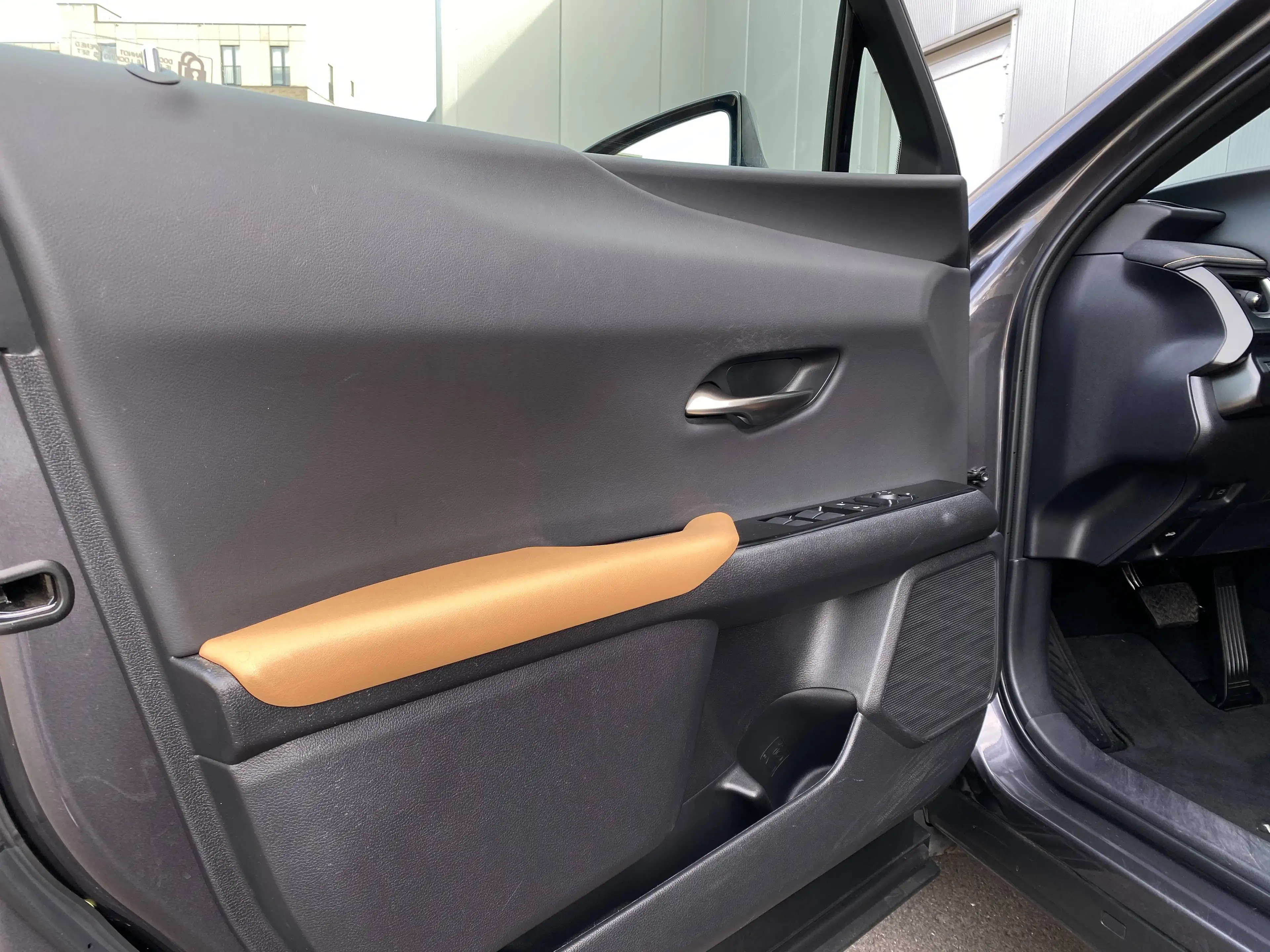 Lexus UX 250h UX 250h 2.0i FWD Executive Line — photo 13