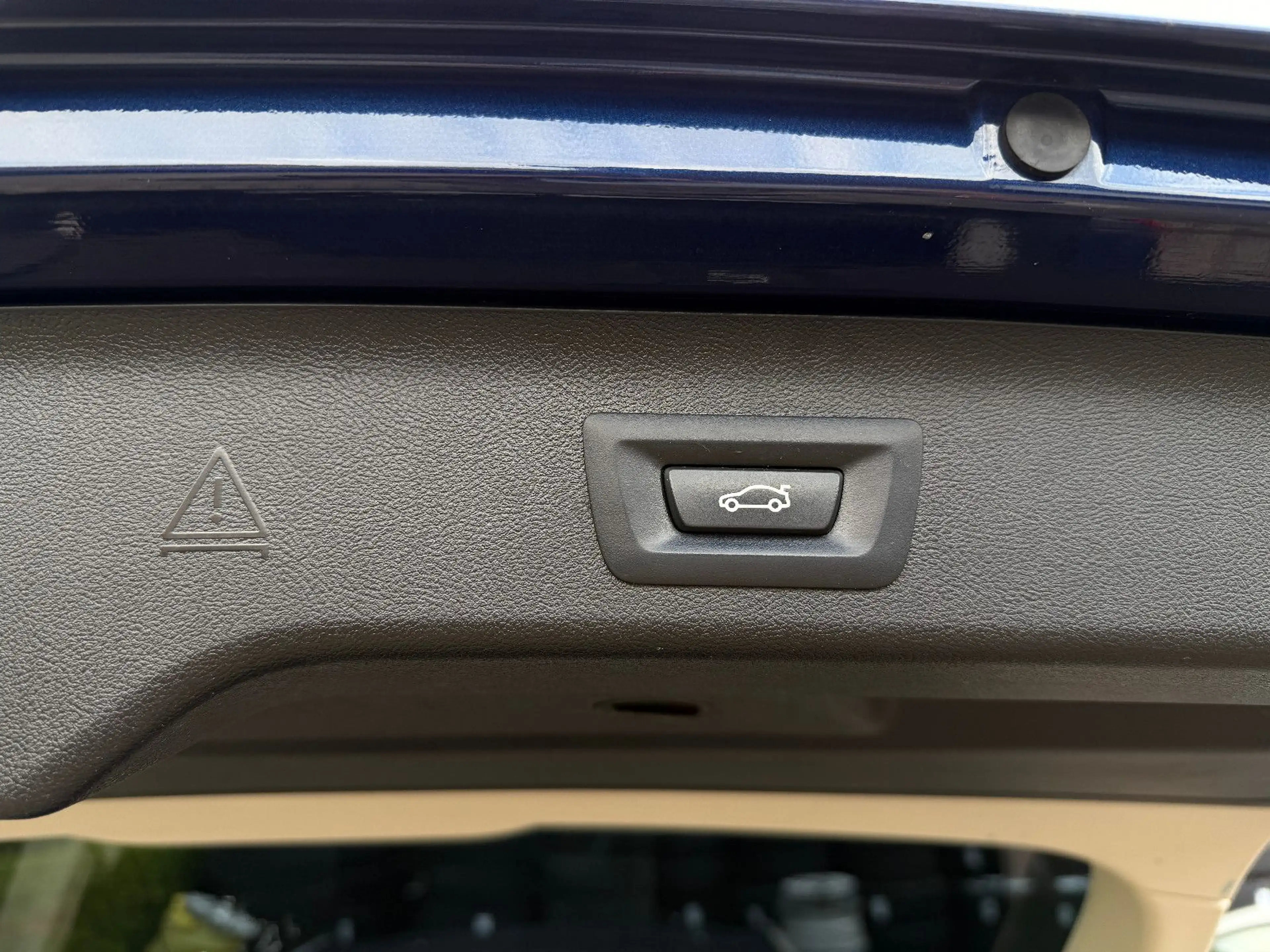 BMW 520 d Touring, Scheckheft BMW, Automatik, LED — photo 12