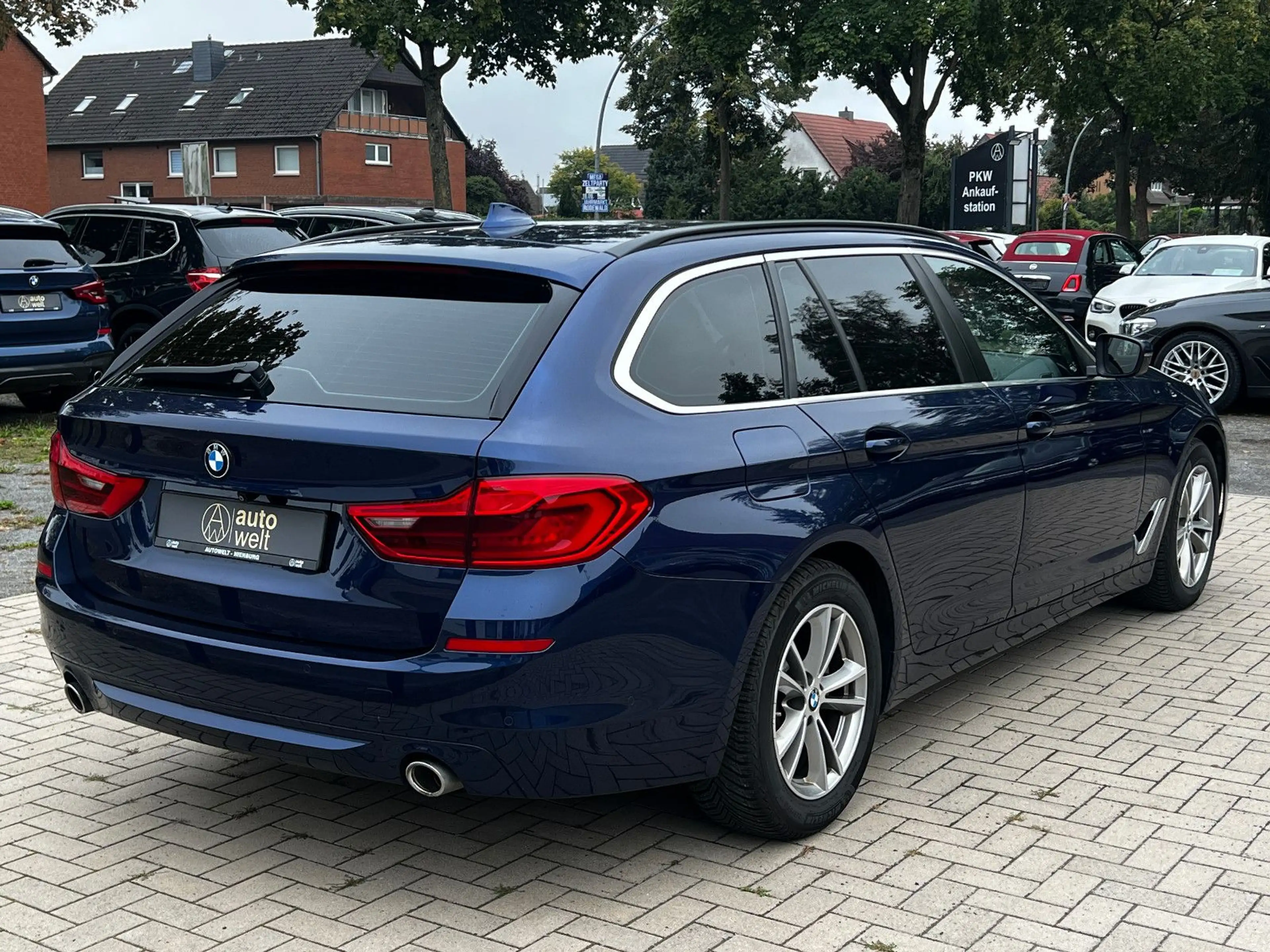 BMW 520 d Touring, Scheckheft BMW, Automatik, LED — photo 5