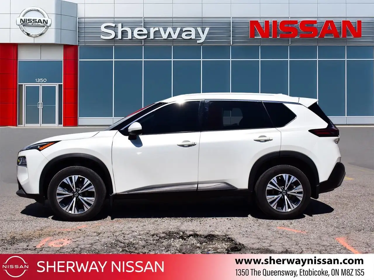 Nissan Rogue снимка Nissan Rogue