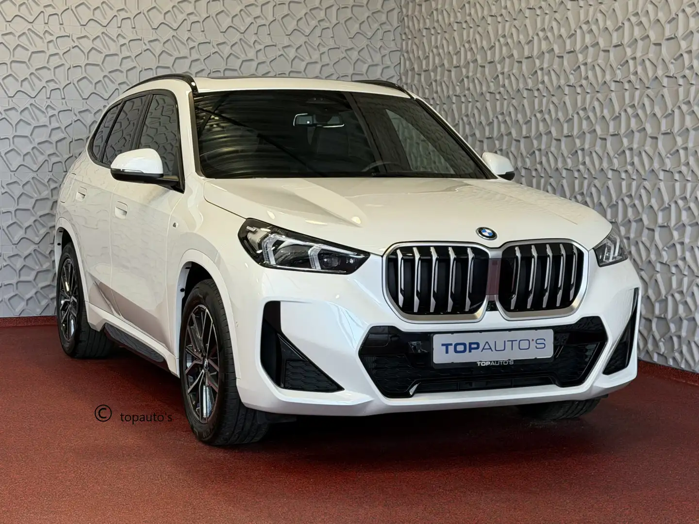 BMW X1 XDRIVE 25E M-SPORT LED PANO.SCHUIFDAK ELEK.KLEP NA Blanc - 1