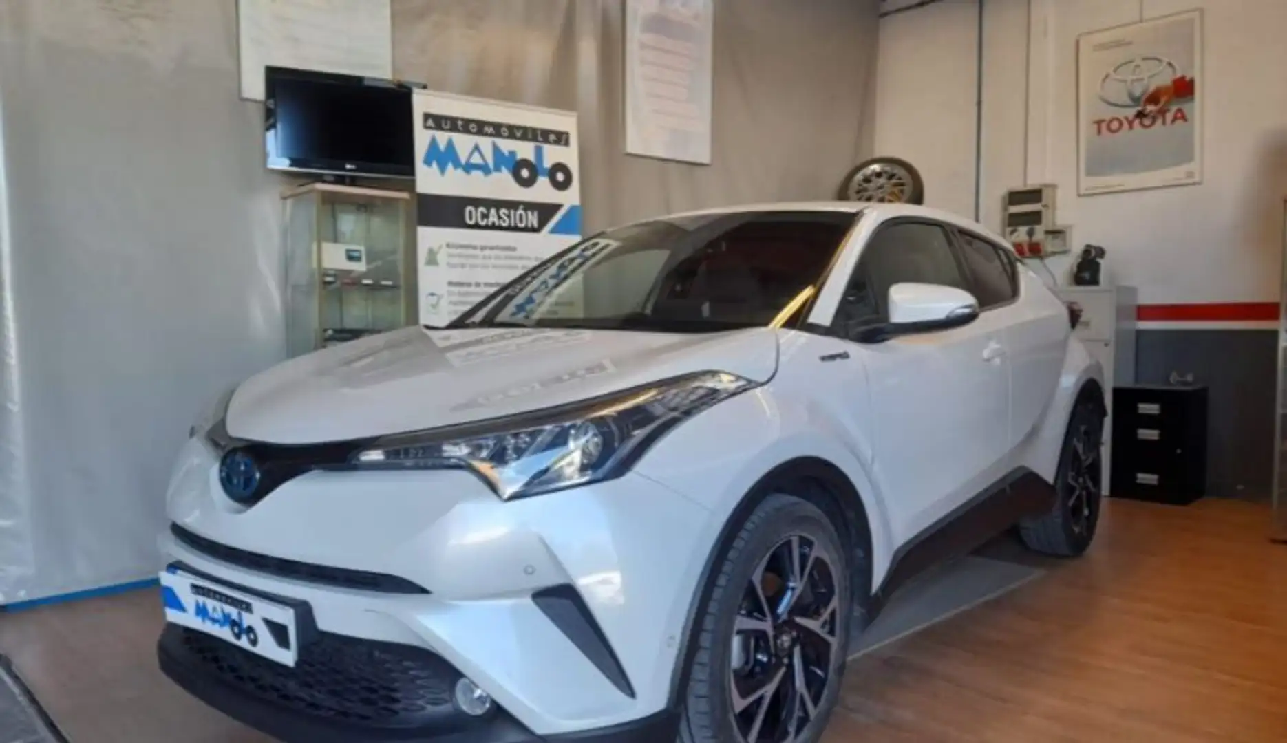 Toyota C-HR 125H Advance Blanco - 2