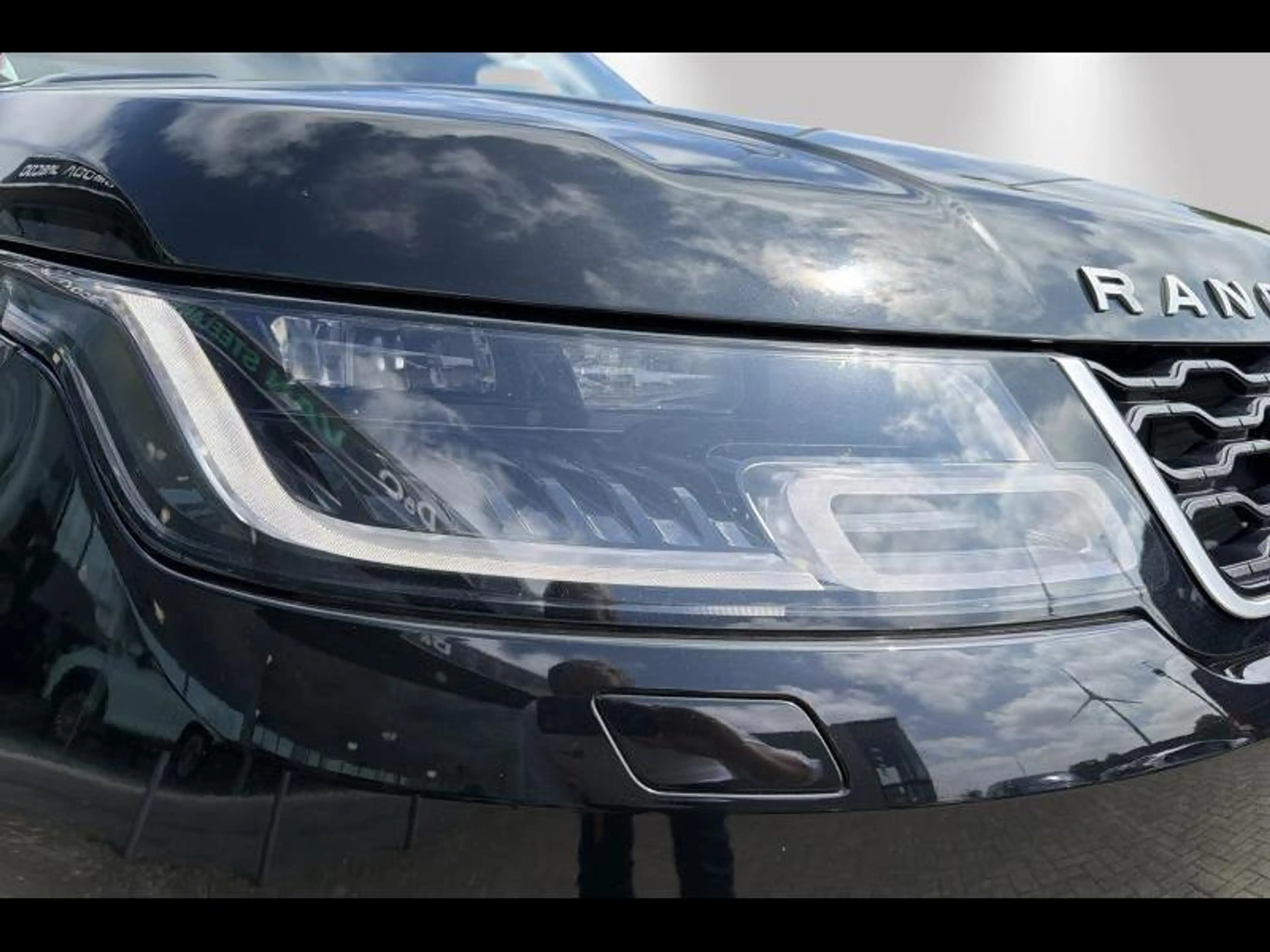 Land Rover Range Rover Sport 2.0 SD4 EURO6b - facelift - nieuwe motor - Black P — photo 27