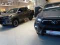 Toyota Hilux DK Invin. 4WD 2,8D Aut. *MWST *LADERAUMSYSTEM *VO Gris - thumbnail 2