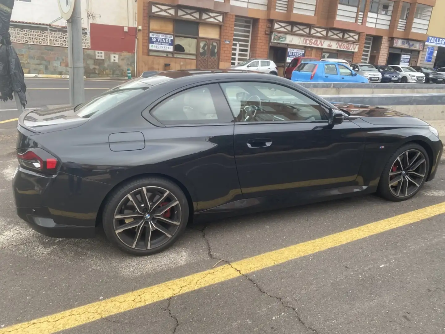 BMW X2 M 218iA Coupé Sport Pro Negro - 2