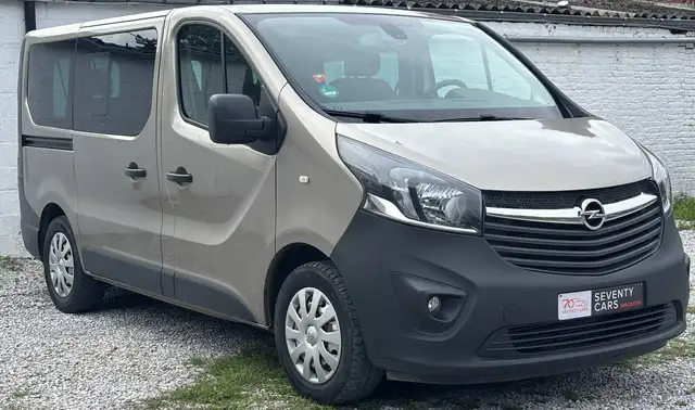 Opel Vivaro 9 places / NAVI / CLIM / EURO 6B