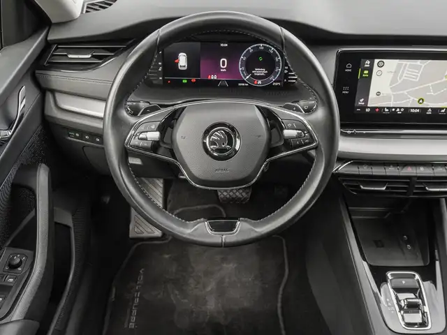 Skoda Octavia view 11