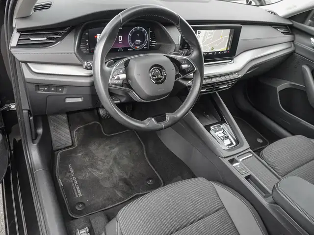 Skoda Octavia view 9