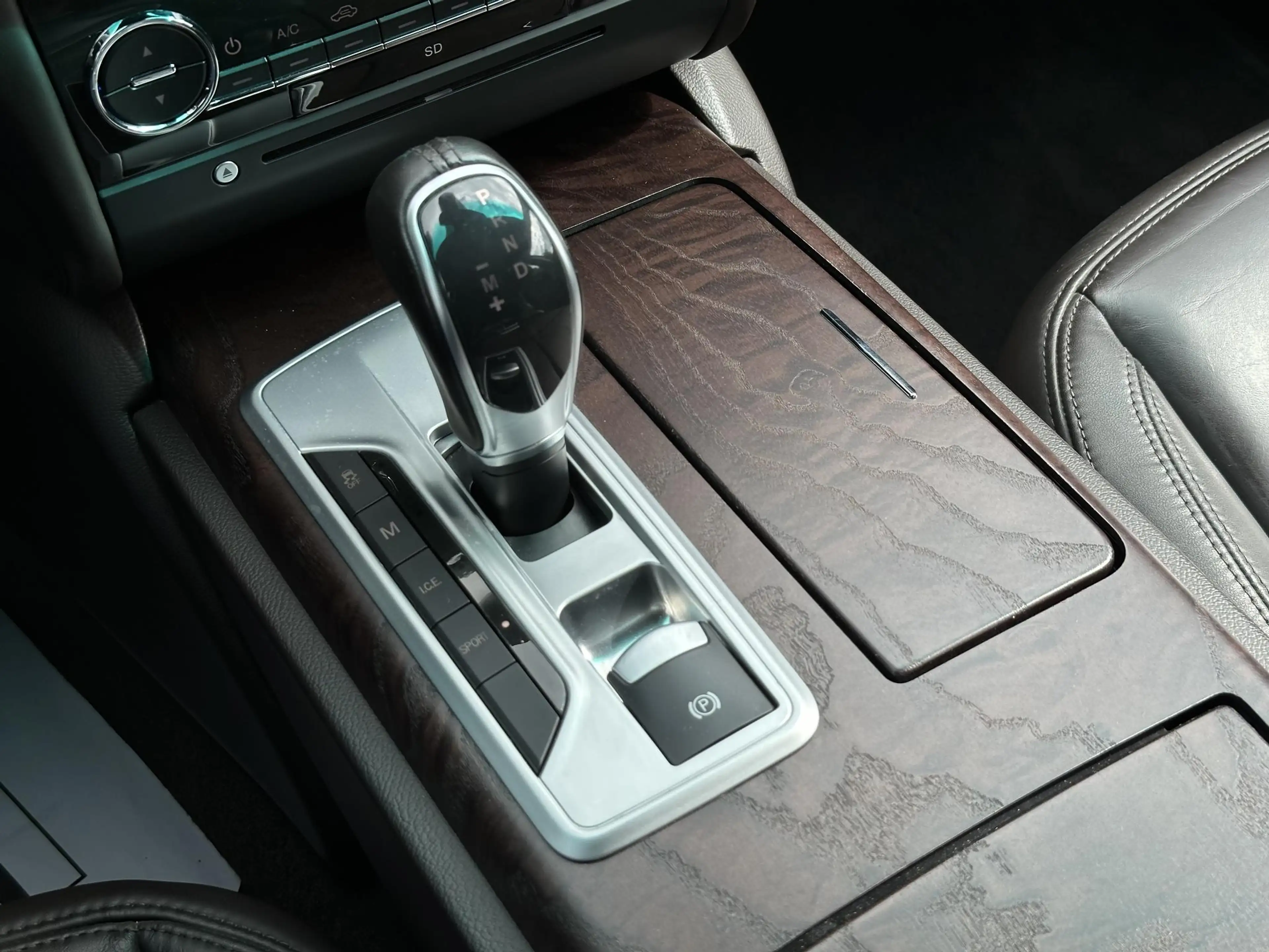 Maserati Ghibli 3.0 V6 D — photo 32