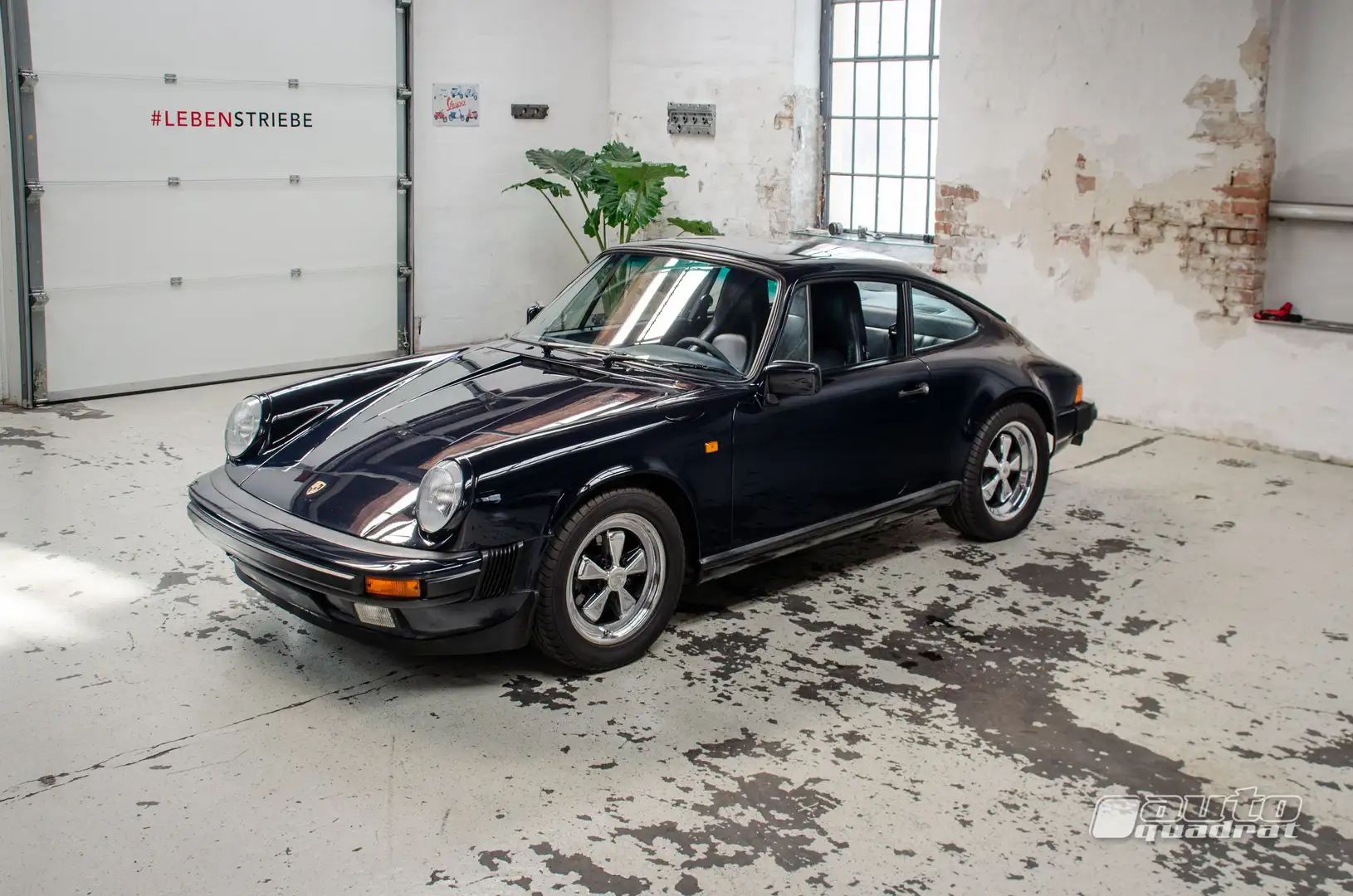 Porsche 911 Carrera 3,2 Coupe mit Schiebedach Blau - 2