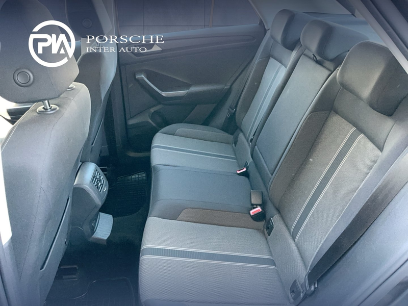 Volkswagen T-Roc Design TSI — photo 11
