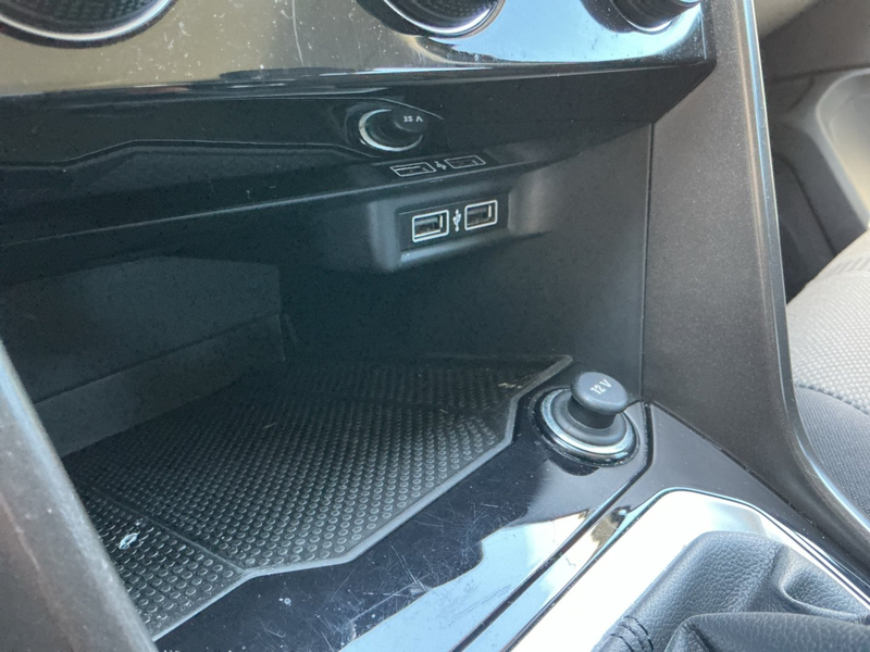 Volkswagen T-Roc Design TSI — photo 28
