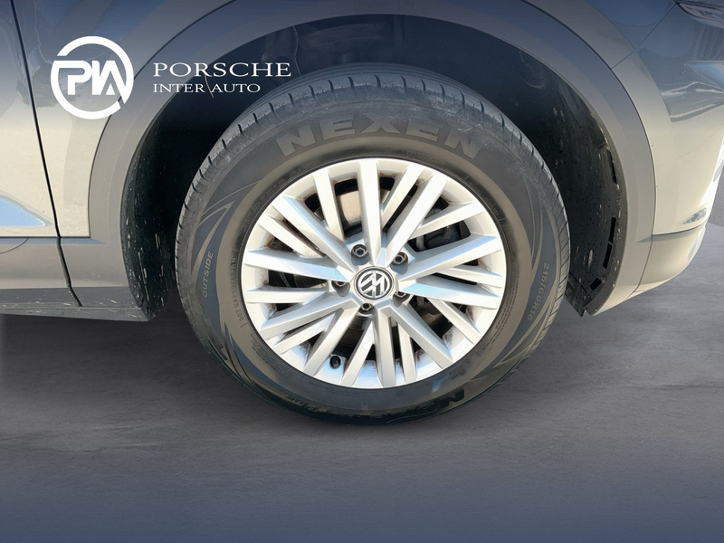 Volkswagen T-Roc Design TSI — photo 6