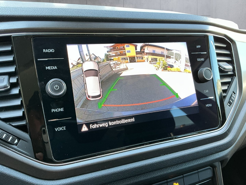 Volkswagen T-Roc Design TSI — photo 26