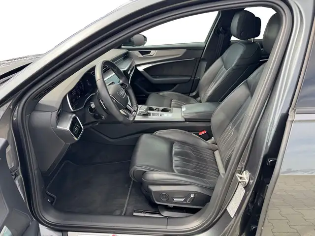 Audi A6 view 4