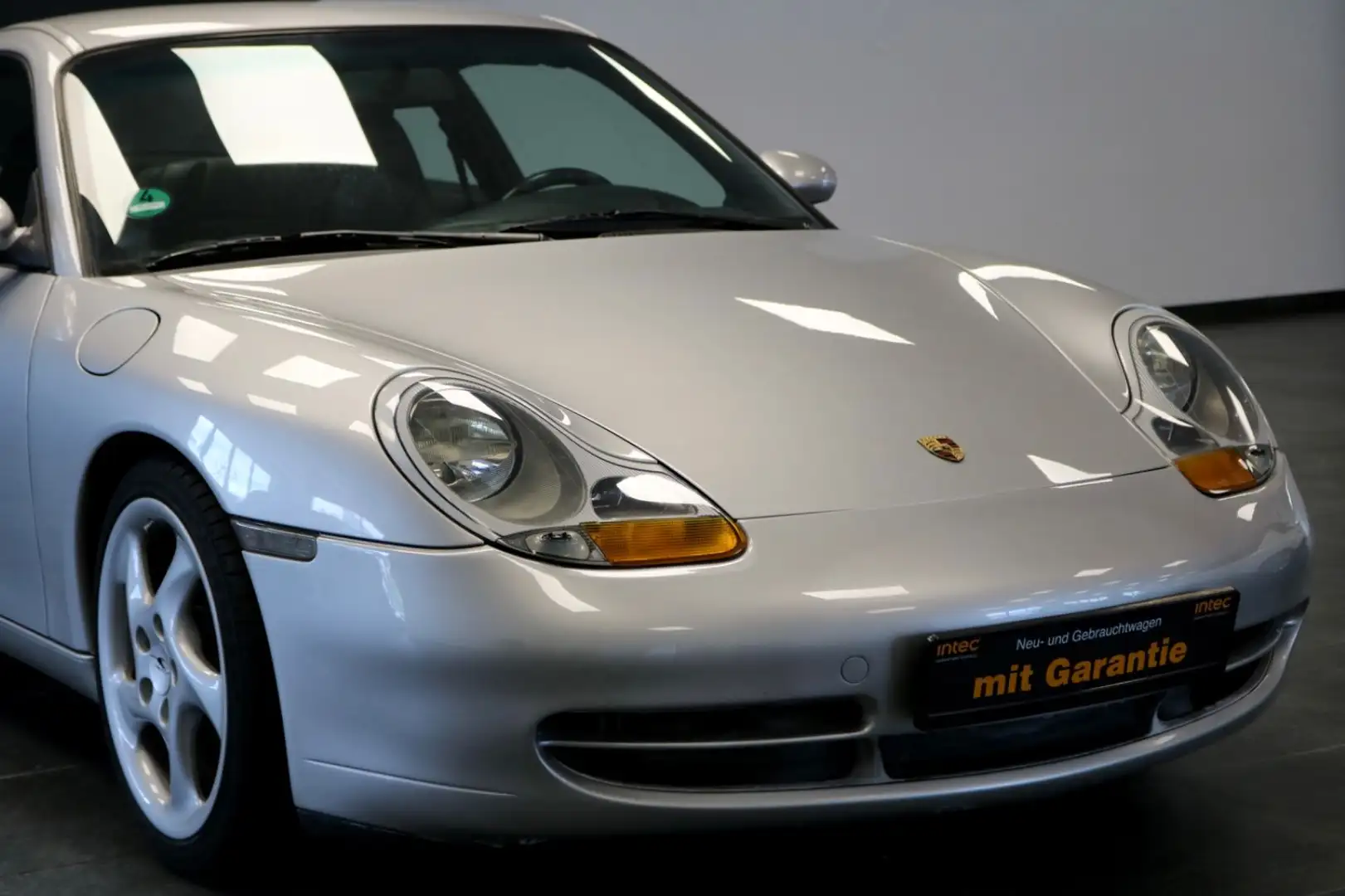 Porsche 911 Carrera Coupe/MEMORY/NAVI/LEDER/PDC Gris - 2