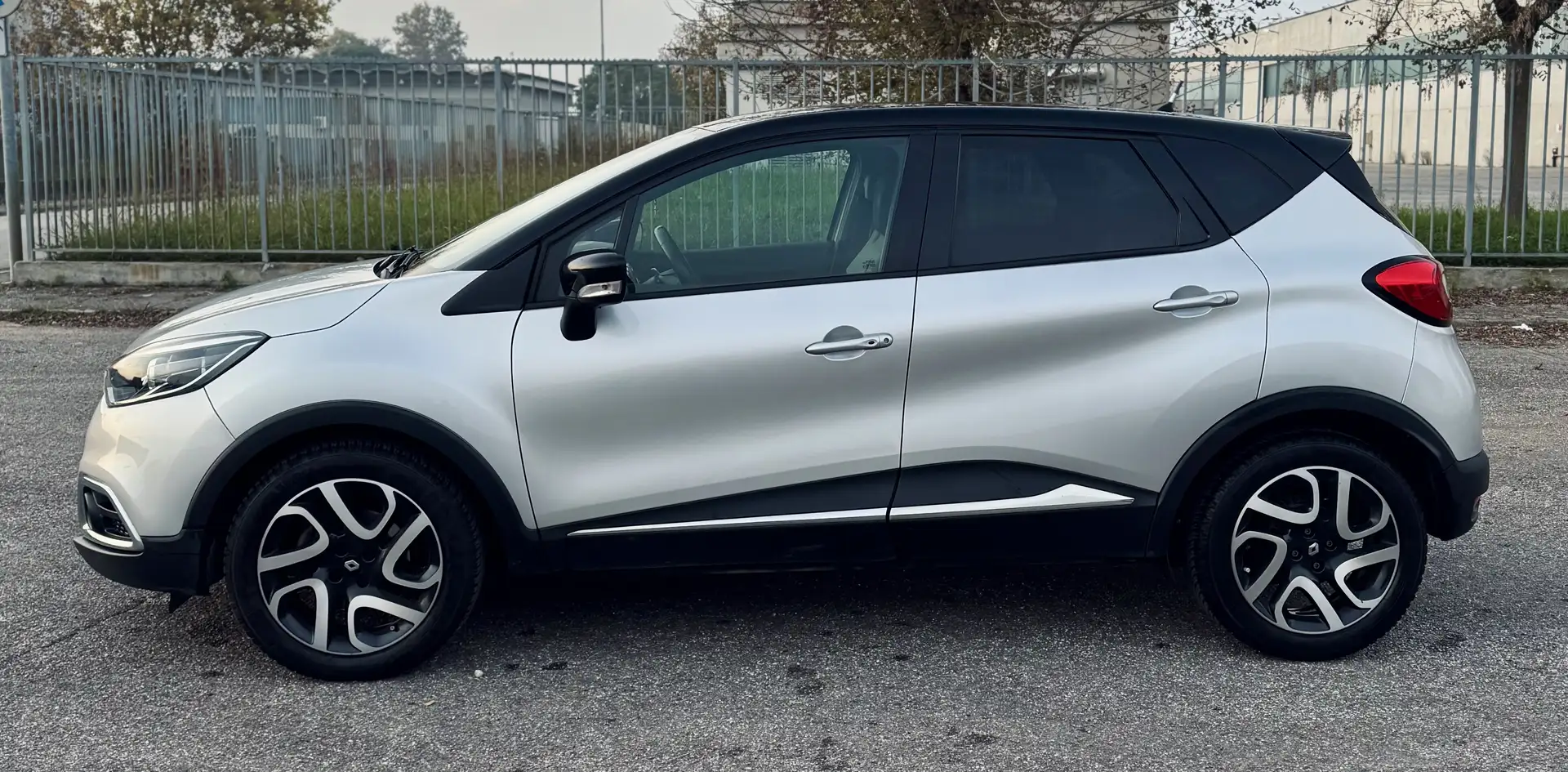 Renault Captur ENERGY dCi 90 Start&Stop Dynamique - 2
