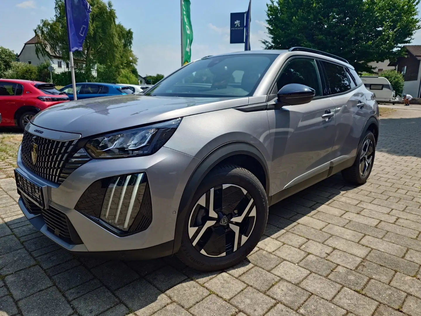 Peugeot 2008 Allure PureTech 130 EAT8 *360°Kam*SHZ*GJR* Gris - 1