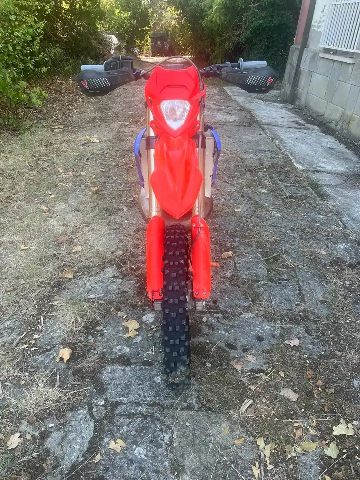 Beta RR 300