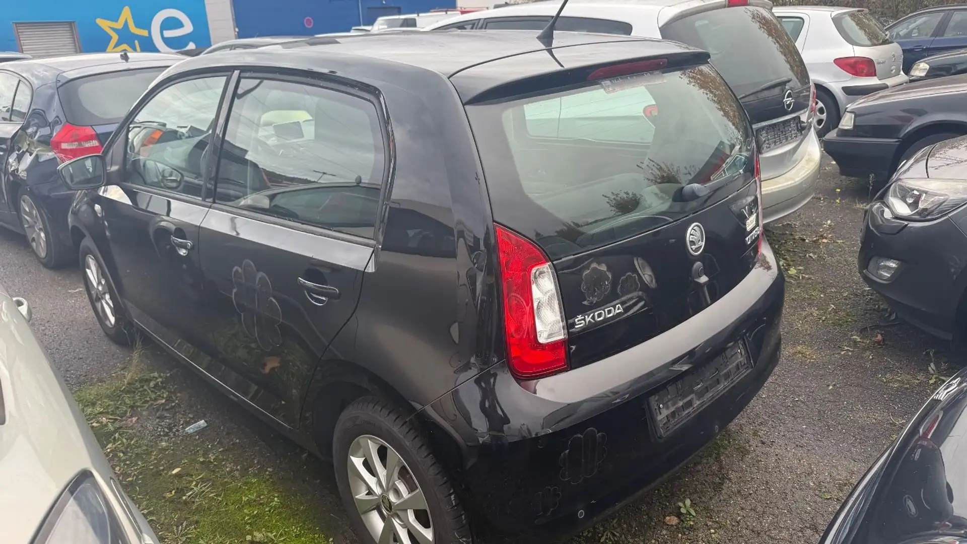 Skoda Citigo Elegance, 1. Hand, Klima, Euro 5, TÜV Neu Schwarz - 2