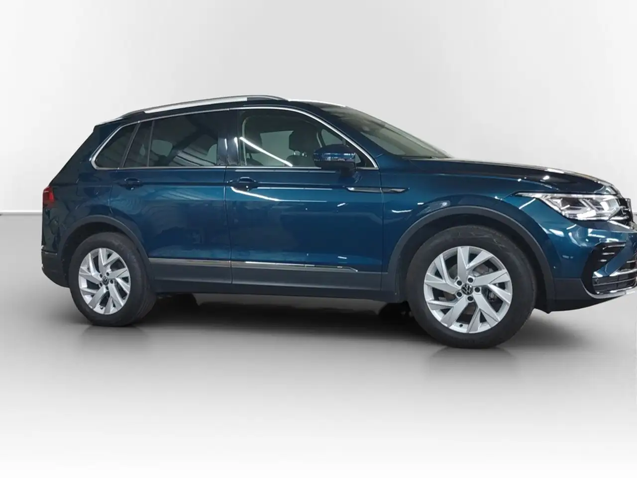 Volkswagen Tiguan 1.5 TSI DSG Elegance AHK*IQ-LIGHT*NAV*SHZ*ACC*P..., миниатюра 5