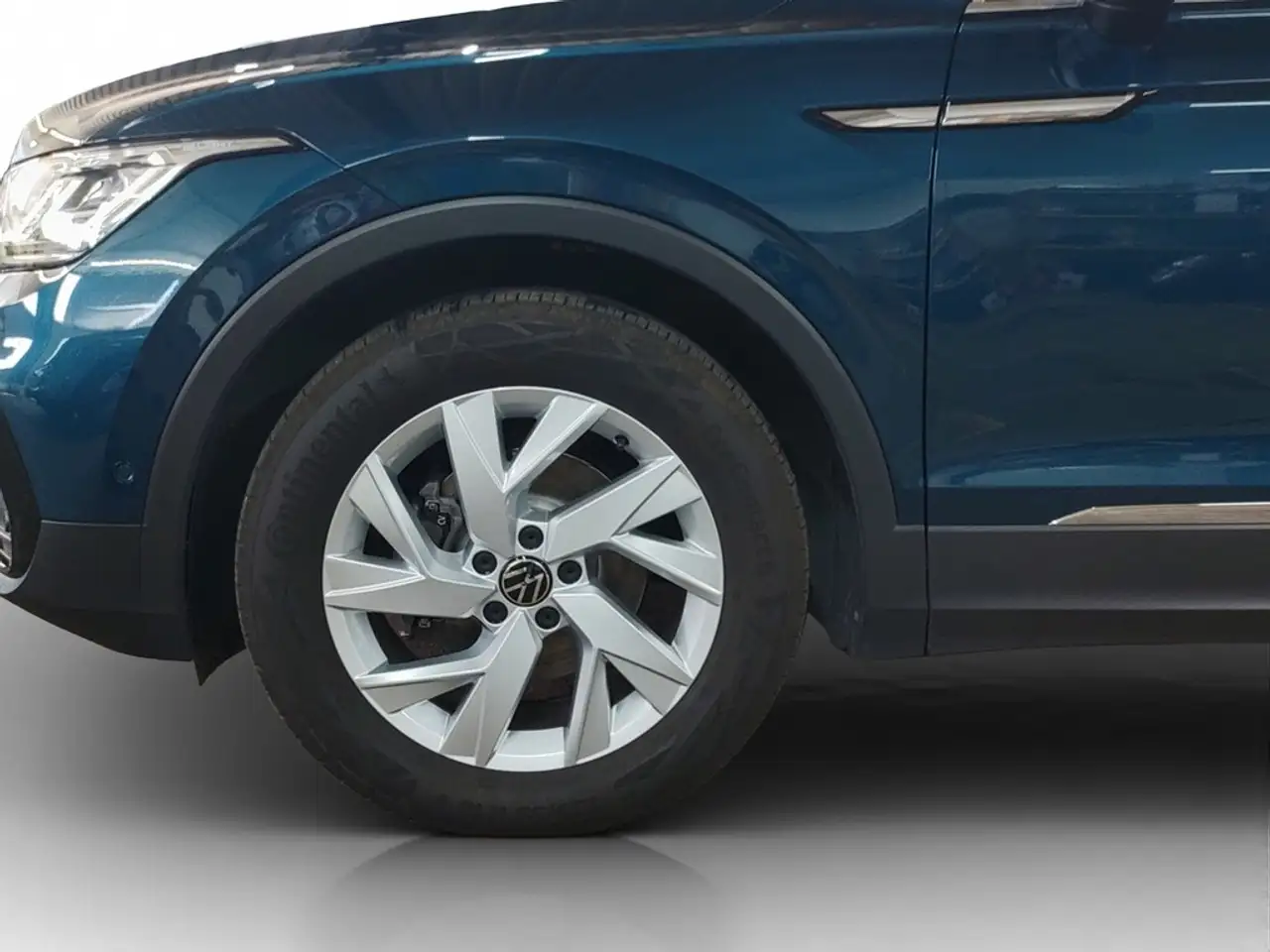 Volkswagen Tiguan 1.5 TSI DSG Elegance AHK*IQ-LIGHT*NAV*SHZ*ACC*P..., миниатюра 23