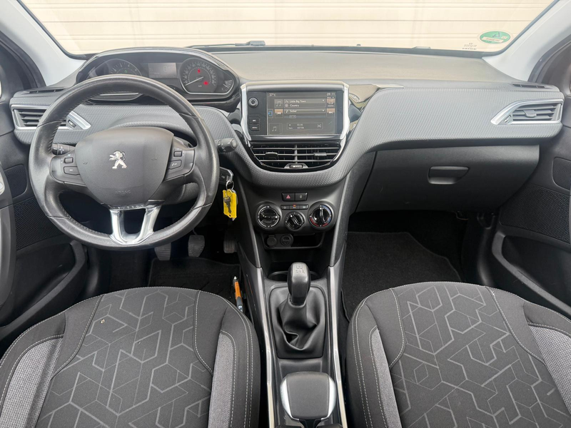 Peugeot 2008 1.2 Blue Lion/AIRCO/PANO/TREKH/CARPLAY/APK/NAP — photo 14