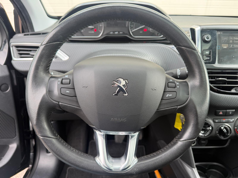Peugeot 2008 1.2 Blue Lion/AIRCO/PANO/TREKH/CARPLAY/APK/NAP — photo 11