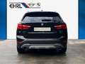 BMW X1 xDrive20i A xLine AHK+PanoDach+Head Up+Navi Noir - thumbnail 6