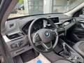 BMW X1 xDrive20i A xLine AHK+PanoDach+Head Up+Navi Noir - thumbnail 8