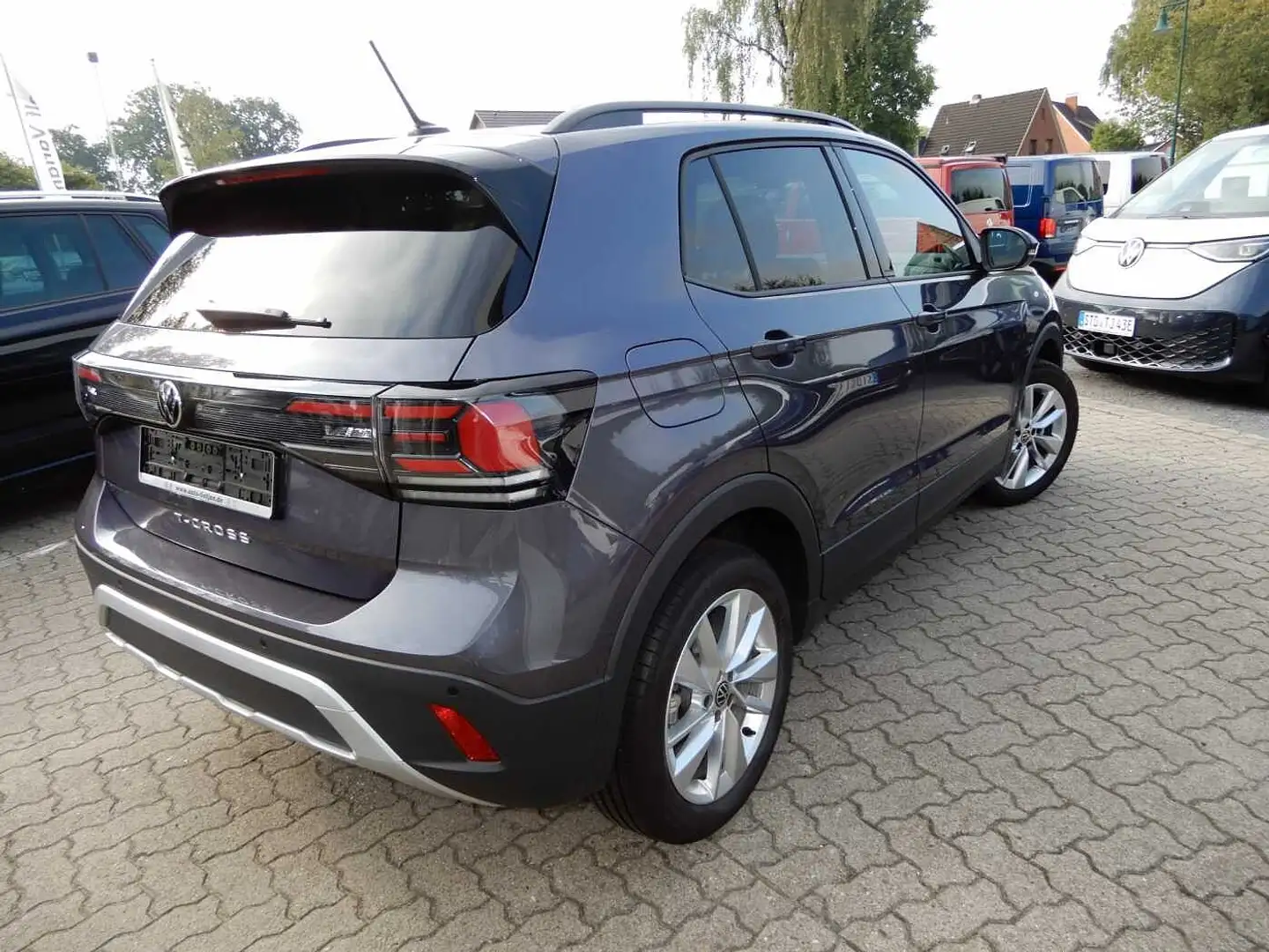 Volkswagen T-Cross 1.0 TSI OPF Life Grau - 2