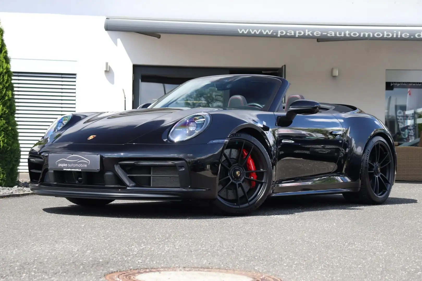 Porsche 992 GTS Cabrio ++INNODRIVE+SURROUND-VIEW+90LTR++ Nero - 2