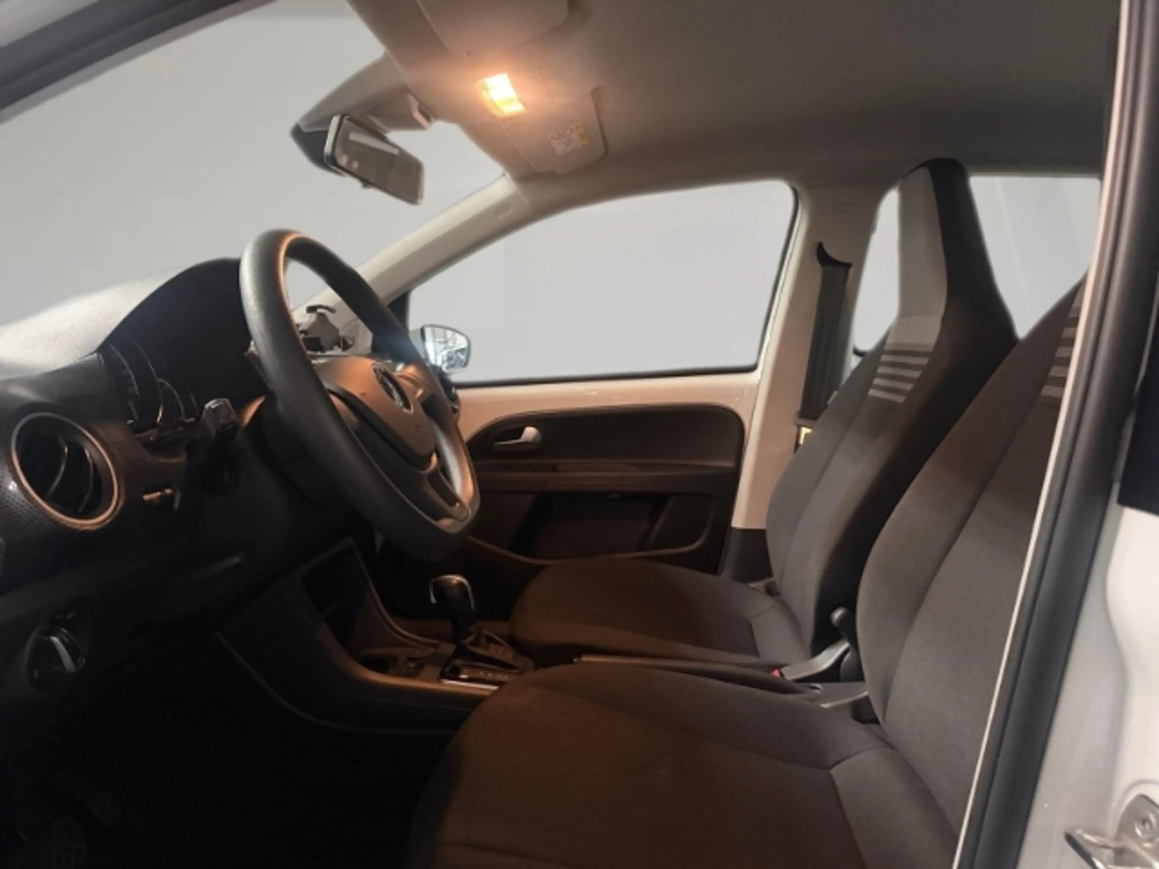 Volkswagen e-up! e-Basis UP e-up 123 BL3 KLIMA,PDC,TEMPOMAT — photo 7