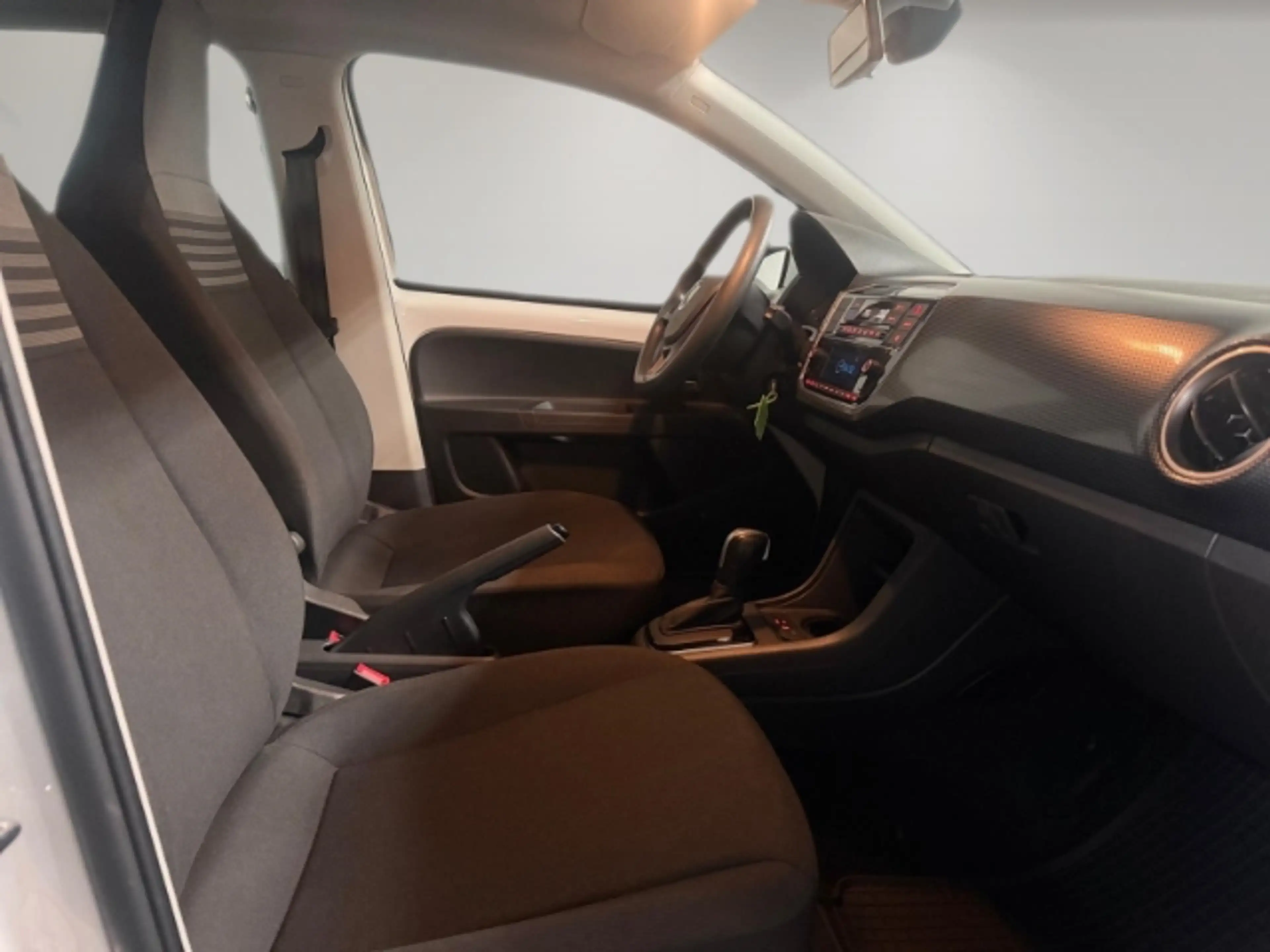 Volkswagen e-up! e-Basis UP e-up 123 BL3 KLIMA,PDC,TEMPOMAT — photo 14