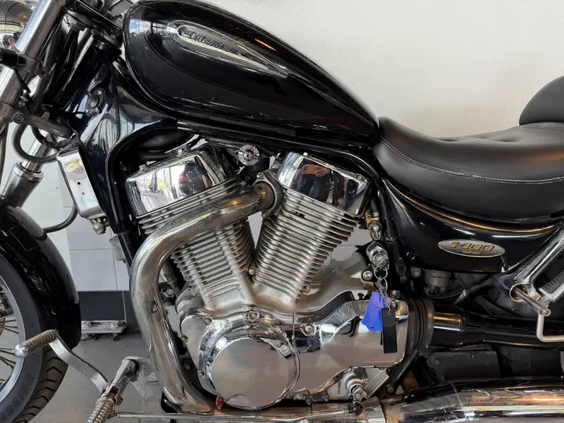 Suzuki VS 1400 - foto 5