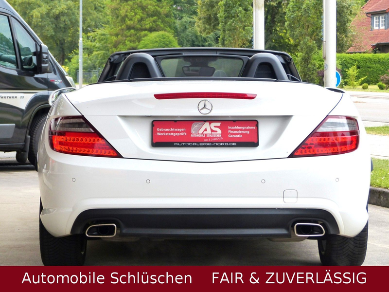 Mercedes-Benz SLK 200 Autom. AMG-Line Panoramadach — photo 9