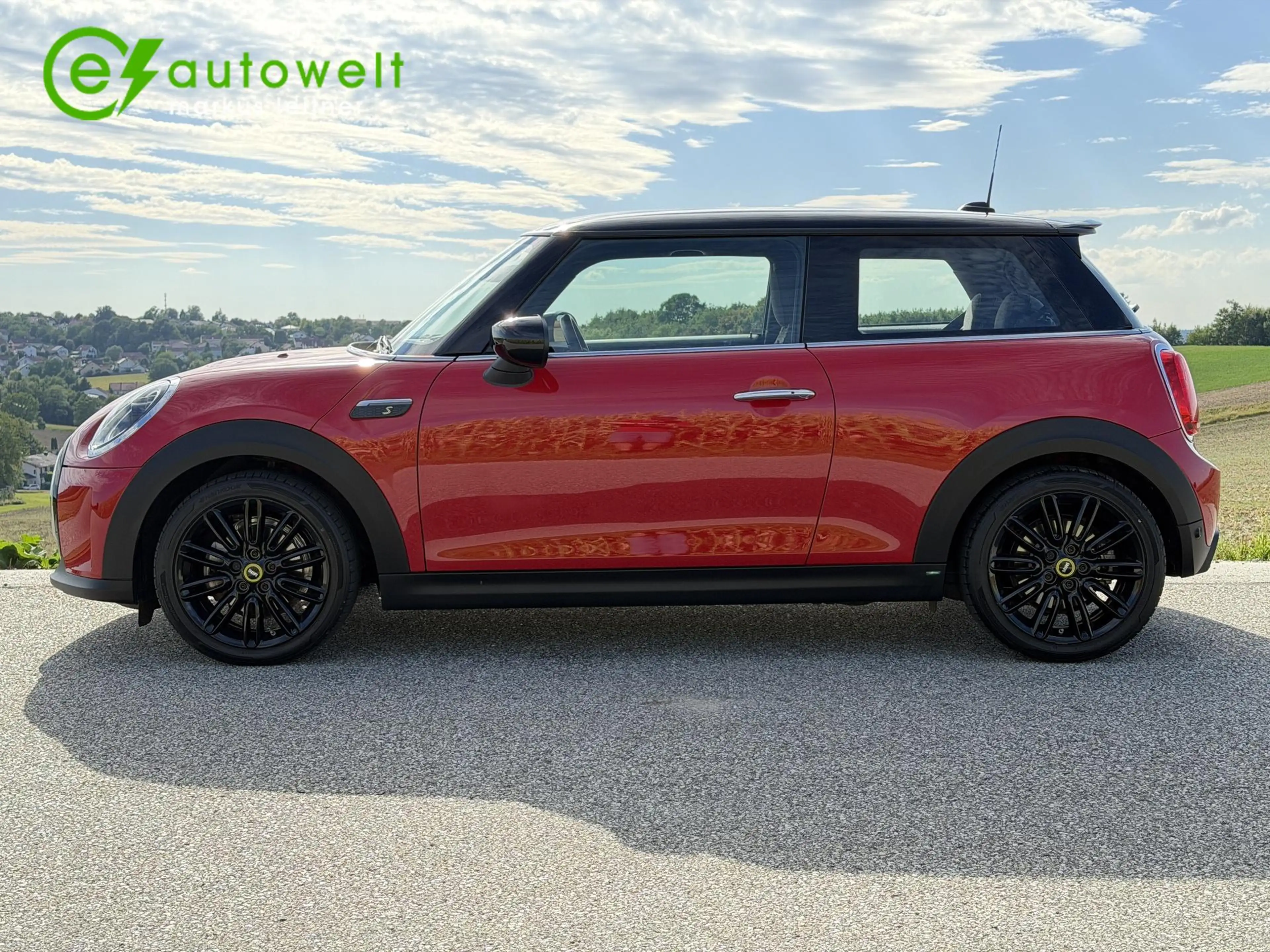 MINI Cooper SE Classic Trim 32,6kWh Premium Extra RFK Komfortzug. — photo 7