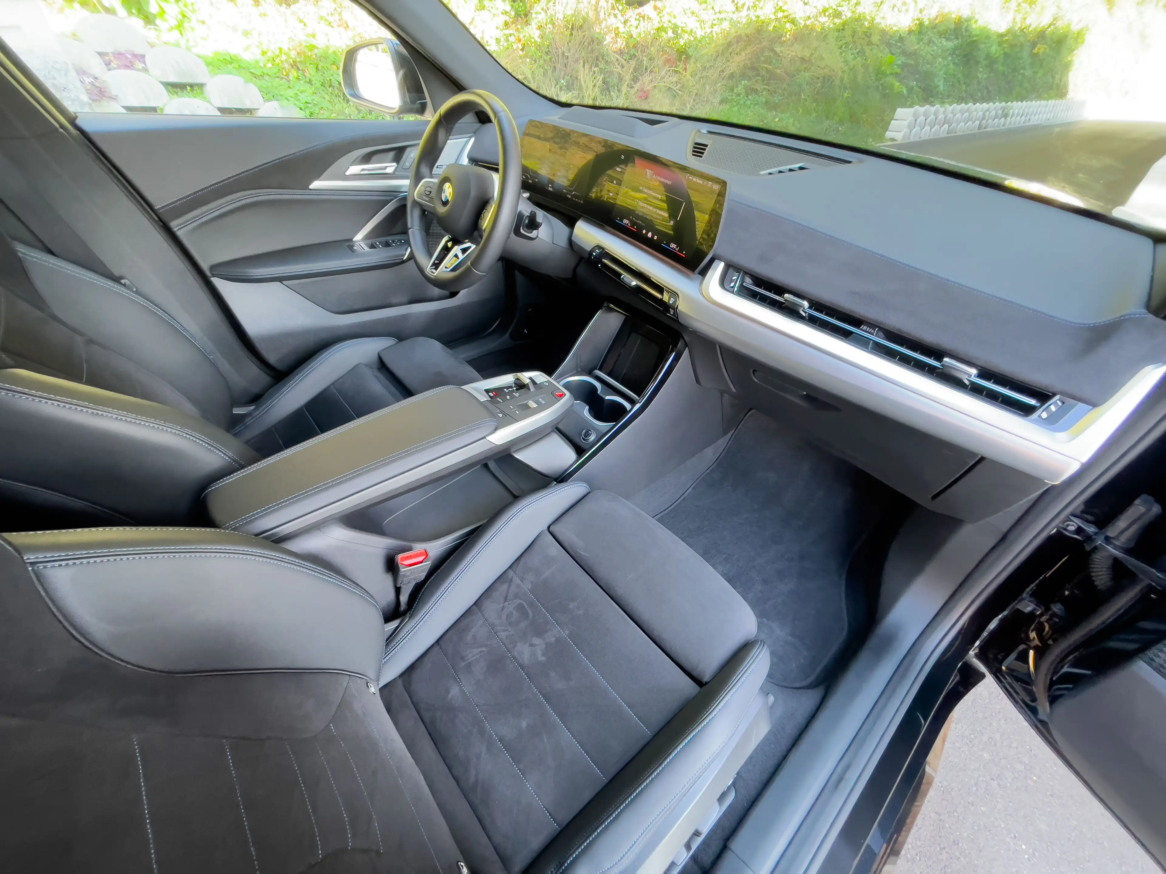 BMW X2 20 i sDrive M Sport, 20Zoll, Keyless, Abstand Tempomat, Harman Kardon, 360 Kamera, Massage Voll! — photo 24