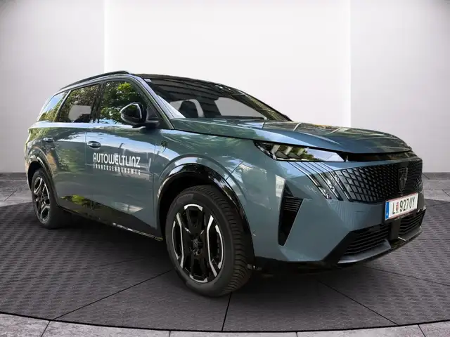 Peugeot 5008 Electro 230 Long Range GT 98kWh ACC+AHK+Pano Ansicht 3