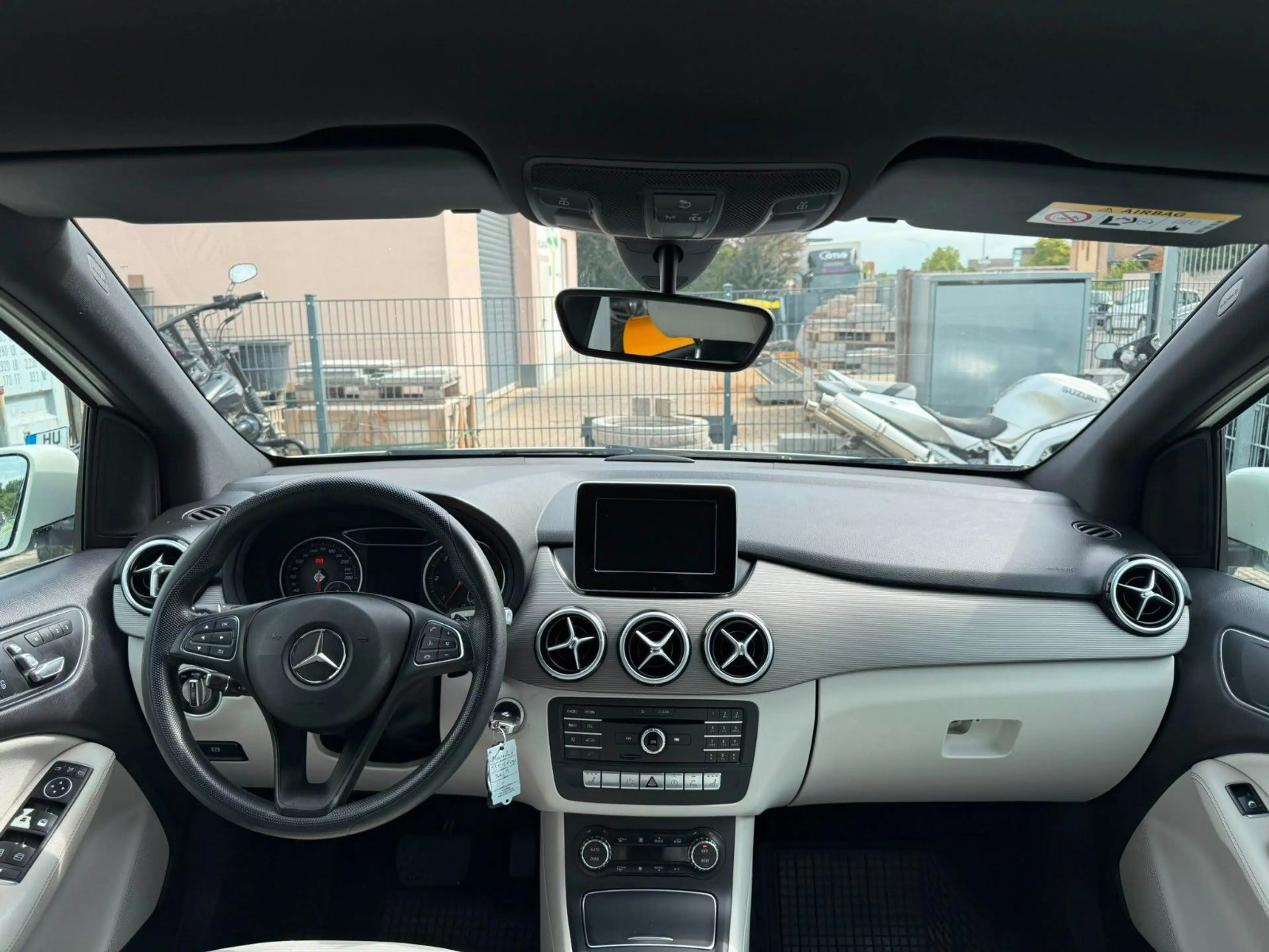 Mercedes-Benz B 220 CDI LED Automatik Navi — photo 13