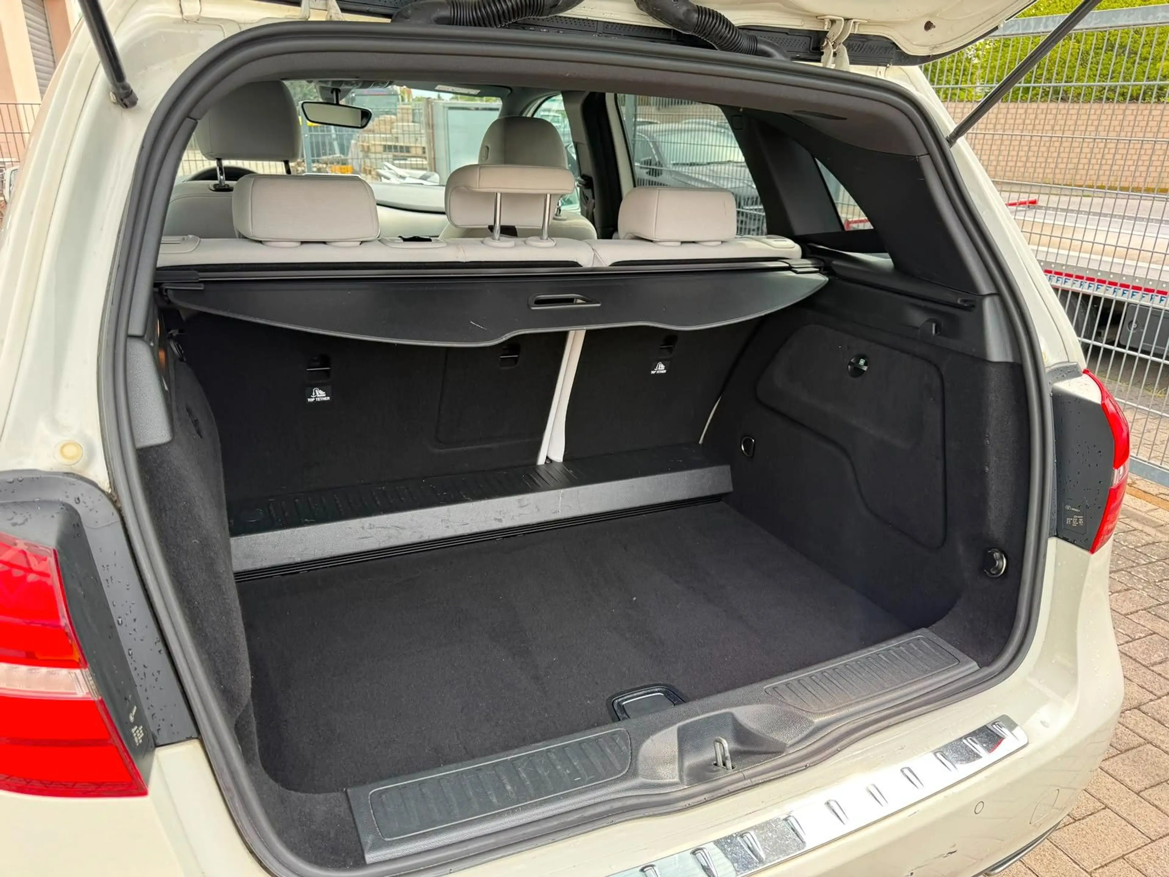 Mercedes-Benz B 220 CDI LED Automatik Navi — photo 10