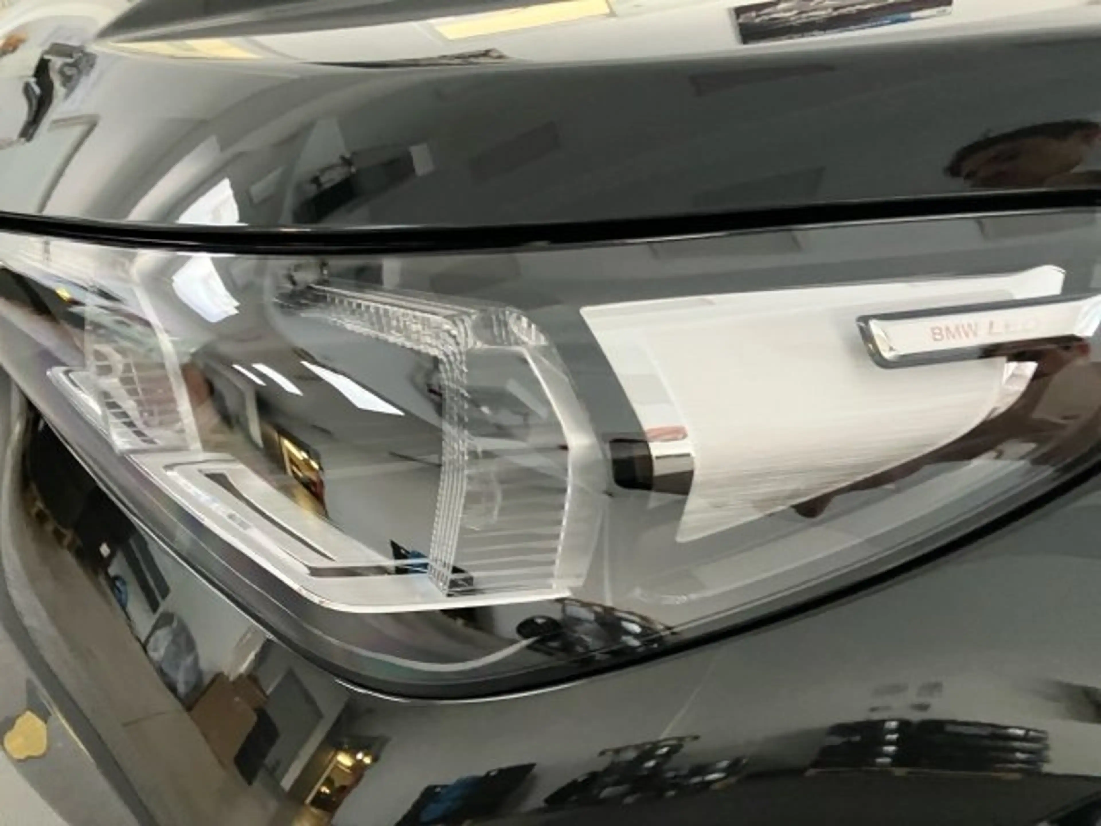 BMW iX1 eDrive20 U11 HB0 — photo 8