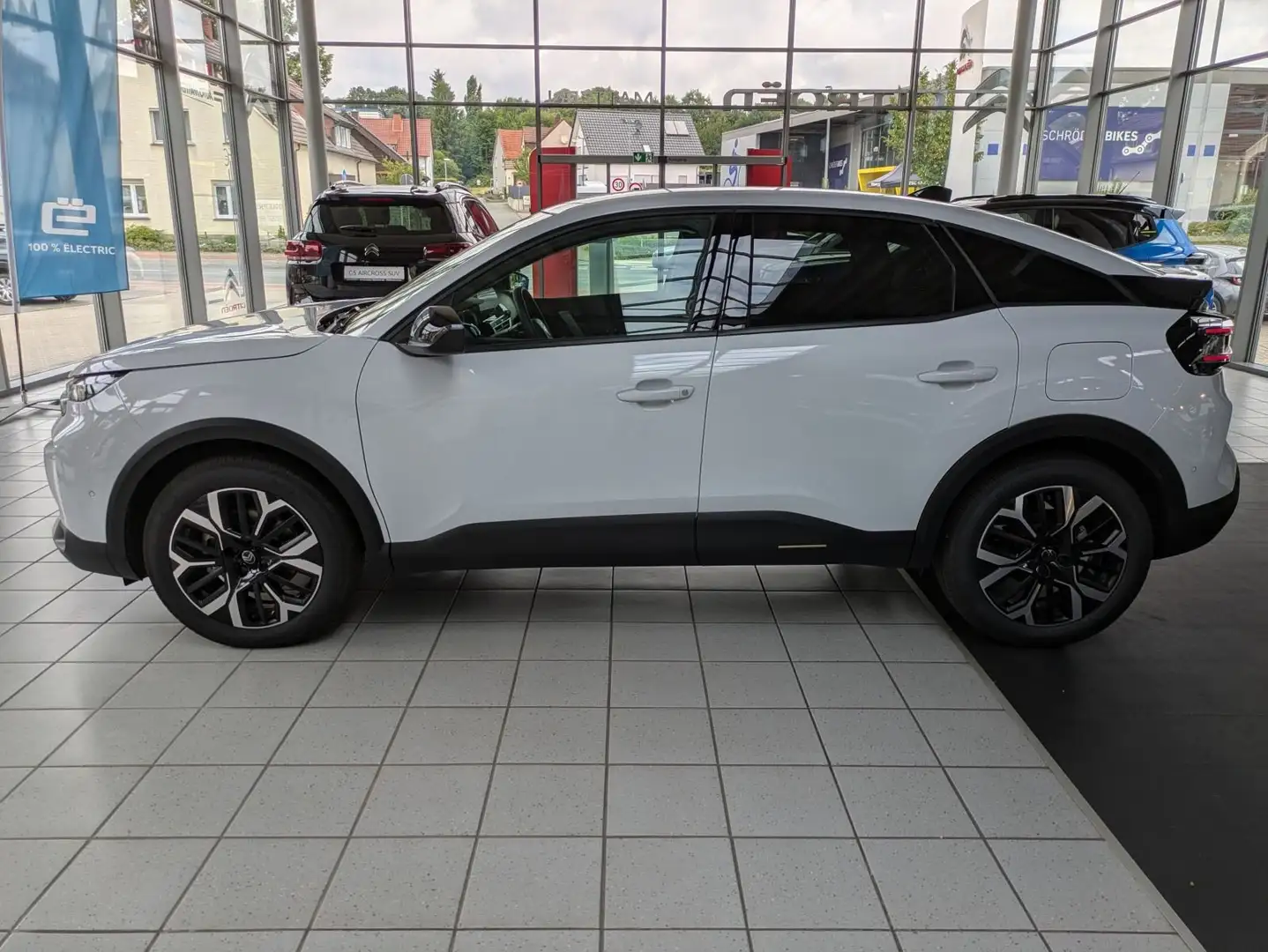 Citroen C4 1.2 Mild-Hybrid 136 Max Weiß - 2